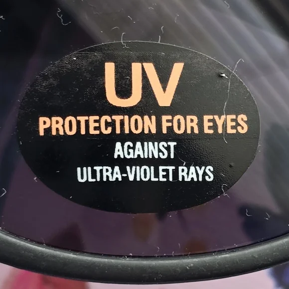 Espolon Tequila Black Sunglasses with UV Protection - Picture 7 of 7